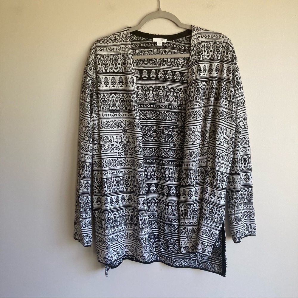 J. Jill Black and White Patterned Cardigan